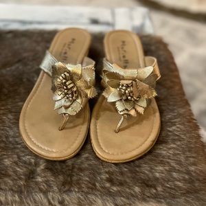 Mariella Italy Golden Leather Flower Sandals 6.5